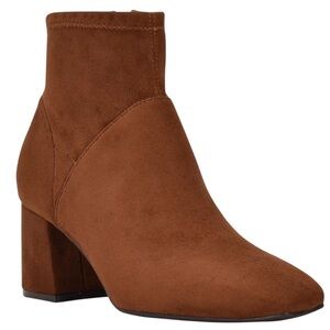 🤎 Nine West Block Heel Ankle Boots – Chestnut Brown (Size 8) 🤎